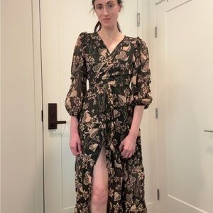 Elan Black and Cream Floral Long Sleeve Dress